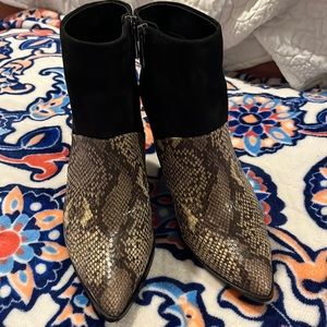 Jessica Simpson Genuine Leather/Suede Snakeskin booties 6.5